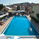 Solaris Lägenhetshotell Kassiopi
