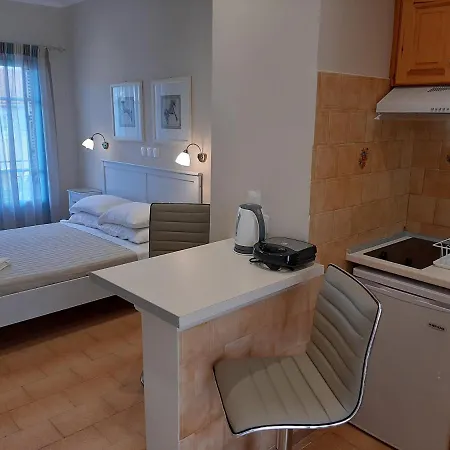 Solaris Kassiopi