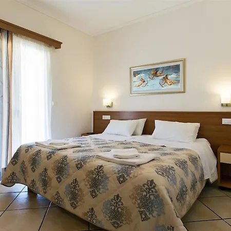 Solaris Aparthotel 3*