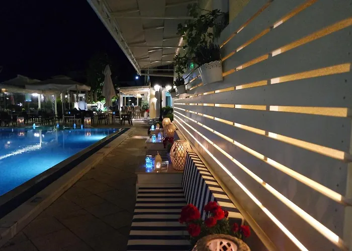 Solaris アパートホテル