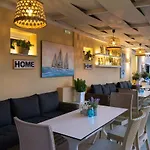 Solaris 4*
