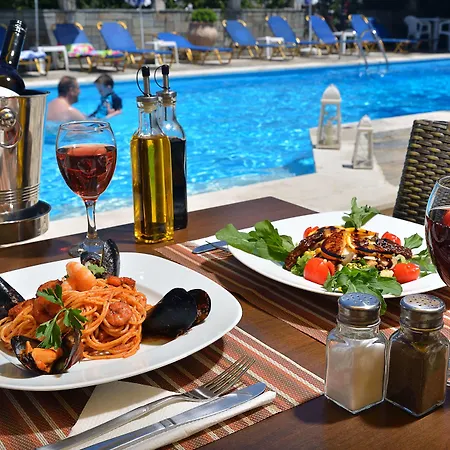 Aparthotel Solaris Kassiopi